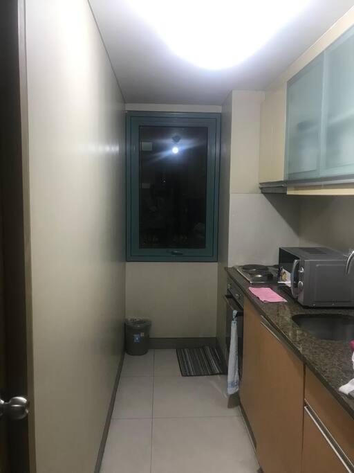 Lovely 2 Bed Room Condo Infront Of Naia Terminal 3 マニラ市 エクステリア 写真