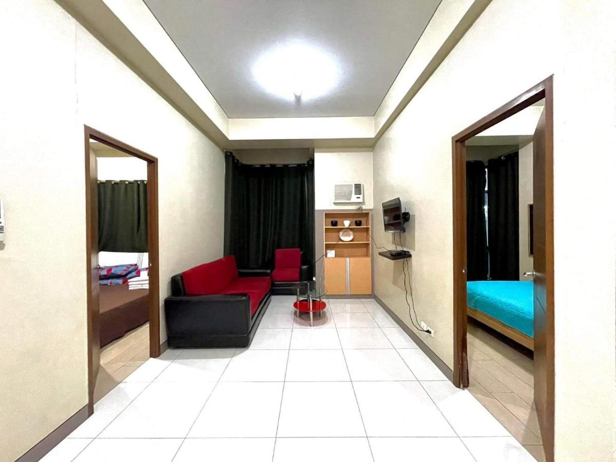 Lovely 2 Bed Room Condo Infront Of Naia Terminal 3 マニラ市 エクステリア 写真