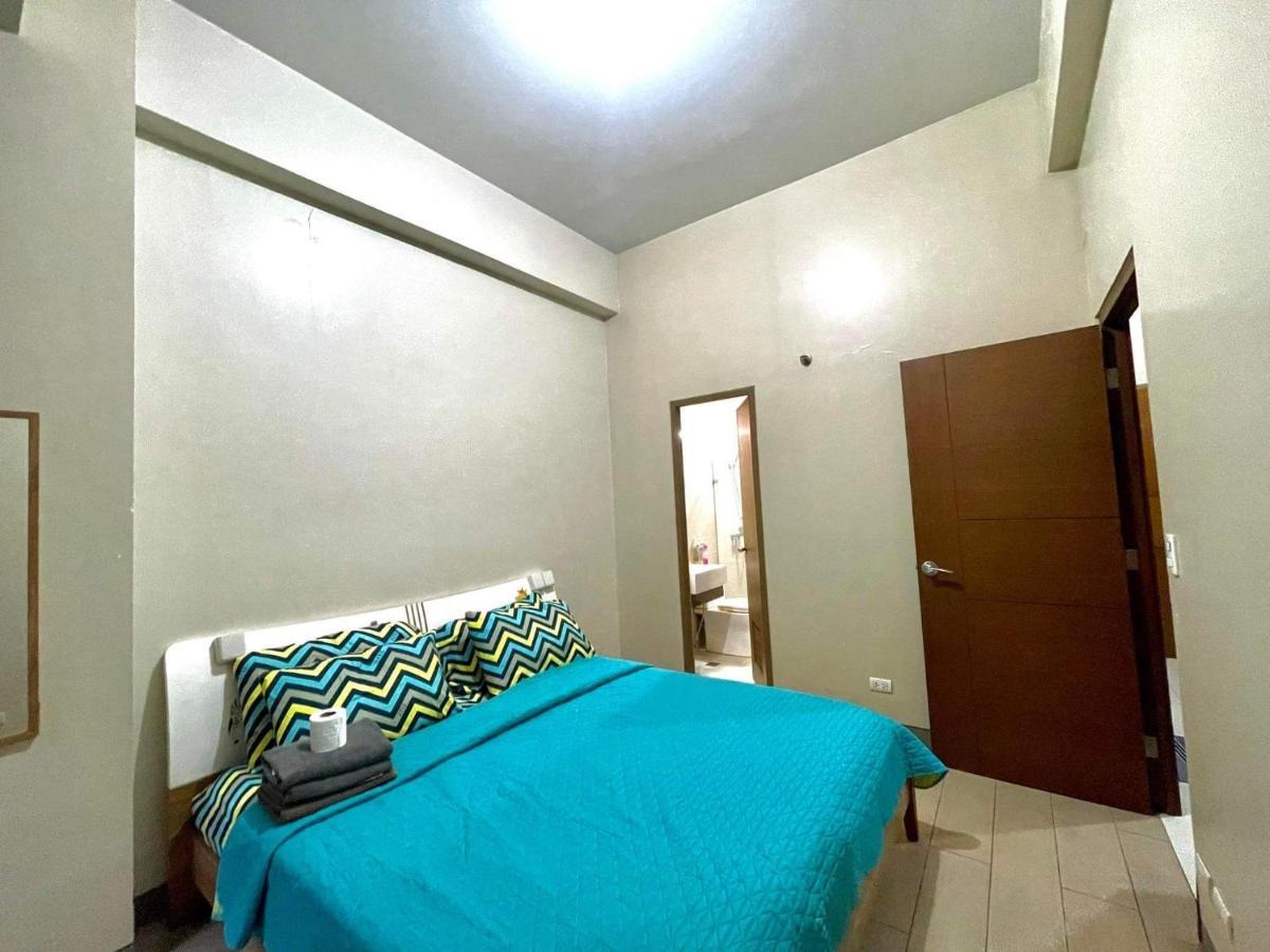 Lovely 2 Bed Room Condo Infront Of Naia Terminal 3 マニラ市 エクステリア 写真